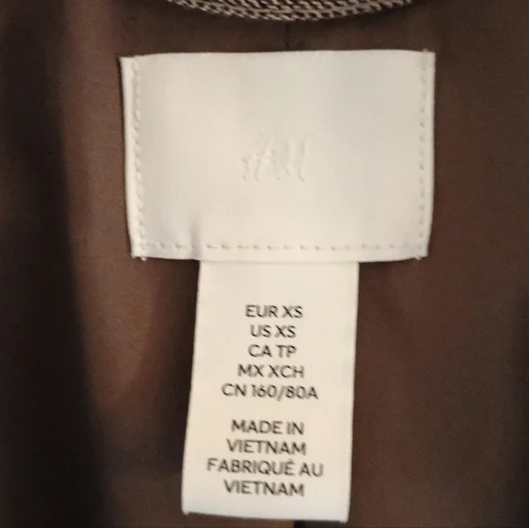4/$25 H&M Blazer, XS - Picture 4 of 5